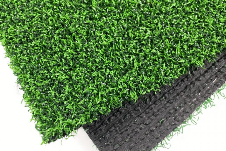 Artificial Putting Greens & Golf Products